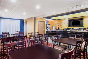 Red Roof Inn Jesup Bagian luar foto